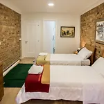 Bed & Breakfast Artistic