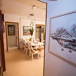 Artistic Bed & Breakfast
