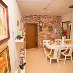Bed & Breakfast Artistic