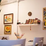 Artistic Bed & Breakfast