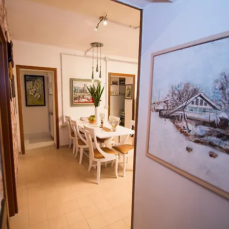 地拉那艺术气息住宿加早餐旅馆 住宿加早餐酒店