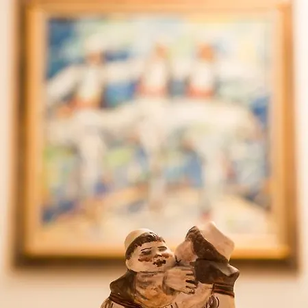 地拉那艺术气息住宿加早餐旅馆 3* 地拉那