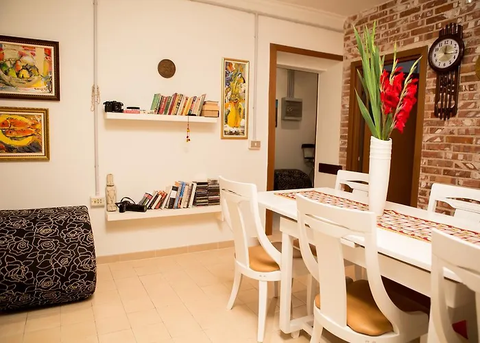 Bed & Breakfast Artistic 3*