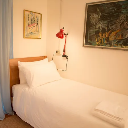 Bed & Breakfast Artistic Tirana