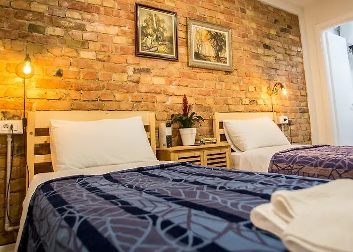 Bed & Breakfast Artistic Tirana