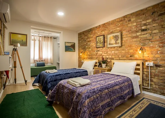 Artistic Bed & Breakfast Tirana