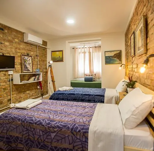 Bed & Breakfast Artistic 3*