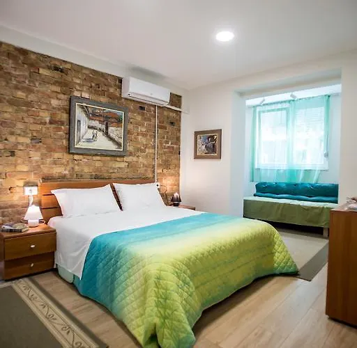 Bed & Breakfast Artistic 3*